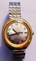 Vintage Timex Automatic 1975 Men&#39;s Watch - £70.85 GBP