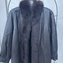 Luxurious Genuine Leather Designer Greg Bell Tuxedo Style Coat Fox Fur L... - £126.35 GBP