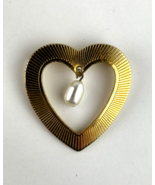 Vintage Gold Tone Heart Shaped Brooch with Hanging Faux Pearl - $7.30 CAD