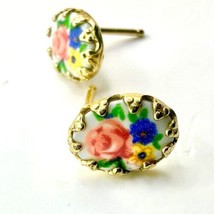 Vintage 12k GF Earrings Porcelain Flower Cameo Stud 1/20 Gold Filled  - £15.76 GBP