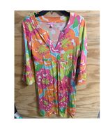 Women's Lilly Pulitzer Floral Resort Wear Medium V-Neck  Empire Waist  - $45.00