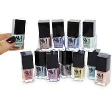 12 mini nail polishes cube 12-piece gift set (fb) O30 - £54.50 GBP