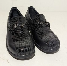 Aetrex Women&#39;s Black Slip-on Loafers Size 5.5 Medium New In Box W/ Mozaic Insert - £36.76 GBP