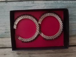 Avon ~ Beaded ~ Wrapped ~ 2&quot; Hoop Earrings ~ Silver &amp; Black - £11.91 GBP