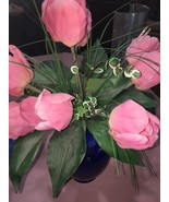 Pink Tulip Flowers With Blue Vase - $720.53 MXN