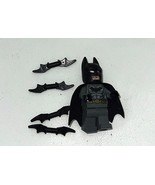 Lego Batman Minifigure Dimensions 71200  Retired with 4 batarangs - $13.57 CAD