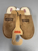 Men&#39;s Levis Slippers, Tan Microsuede Upper Sherpa Lining, Size M(8-9) - $28.99