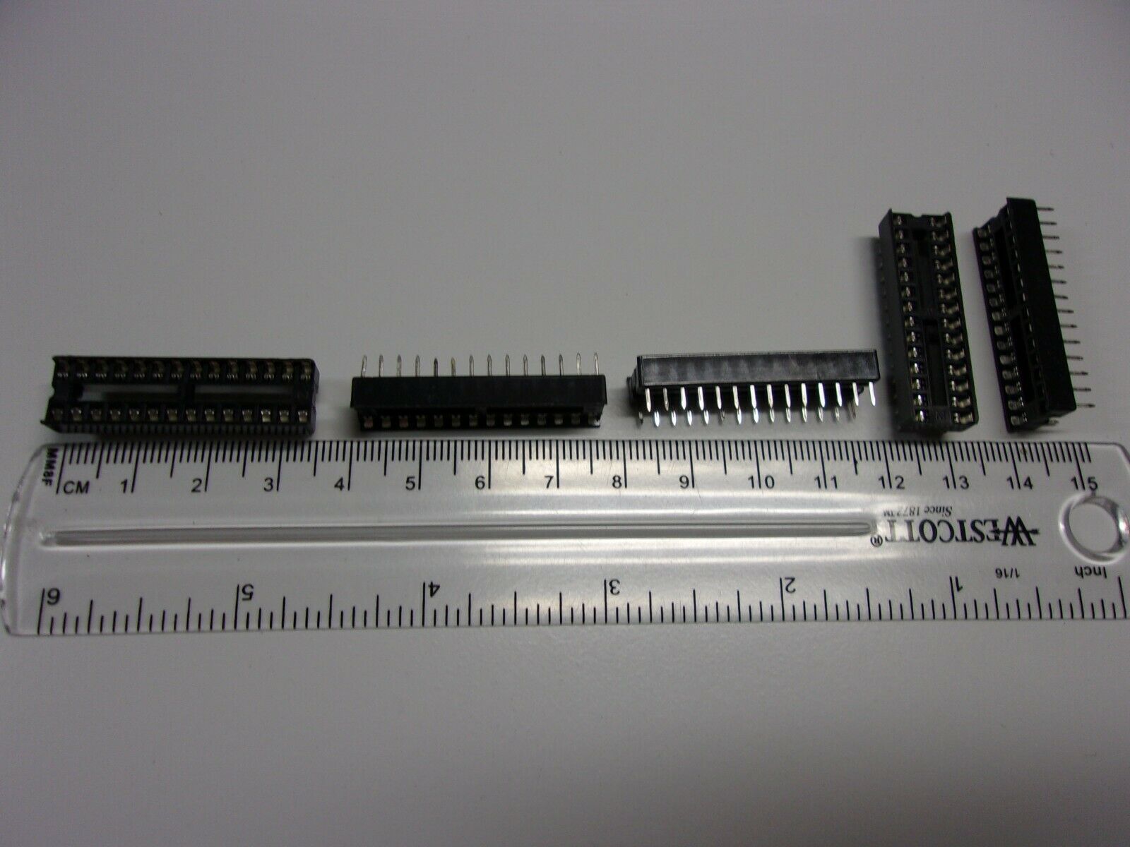 5 Pack Lot DIP28 DIP IC Sockets 28 Pins 2 Rows 14 Pins Sides Integrated Circuit Item image 6