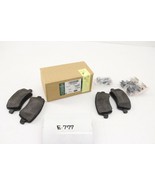 New OEM Land Range LR2 Rear Brake Pads Pad Set Pair LR043285 2012-2015 L... - £45.15 GBP