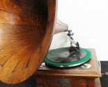 Victor V Phonograph with Original Oak Spear Tip Horn circa 1905 Fully Re... - £3,889.92 GBP