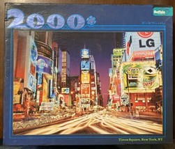 BUFFALO GAMES TIMES SQUARE 2000 PC PUZZLE - £11.14 GBP