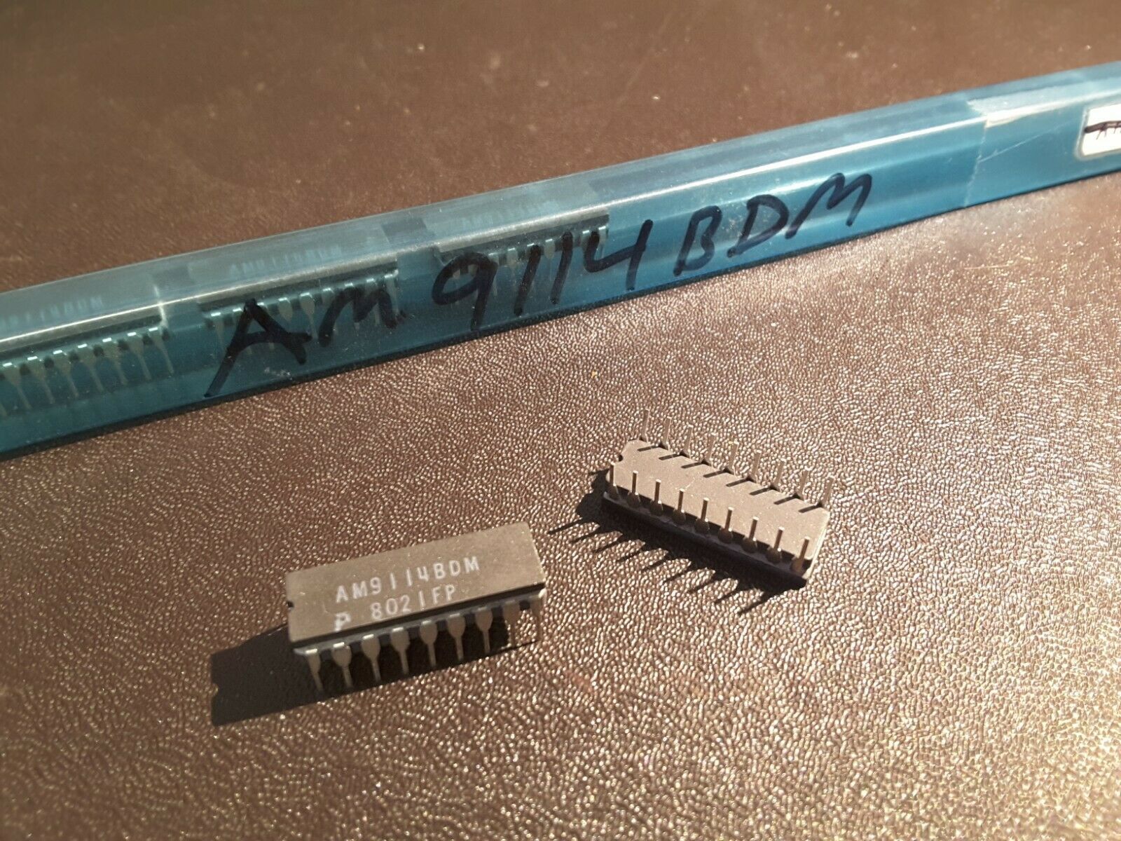 VINTAGE AM9114BDM AMD ADVANCED MICRO DEVICES CERAMIC DIP NEW RARE IC CPU... - $27.12