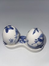 Vtg Delft Blue Porcelain Salt &amp; Pepper Shakers &amp; Tray Windmill Mid Century Daic - £15.78 GBP