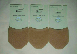 Three Pairs Women&#39;s New G.H. BASS Nude Color Non-Skid Slide Boat Socks One Size - £5.51 GBP