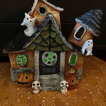 Jo-Ann Maker&#39;s Halloween Littles HAUNTED HOUSE Light Up Village 2016 6” ... - £15.56 GBP