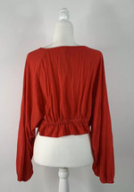 En Creme NWT Sophie cinched women’s L cropped long sleeve red blouse H1 - £10.61 GBP