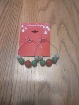 Merry &amp; Bright Christmas Hoop Earrings - $273.45 MXN
