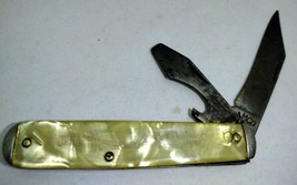 Vintage Camco Pocket Knife Made in USA 2 Blade Screw Driver Bottle Opener - £10.60 GBP