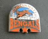 CINCINNATI BENGALS TIGER NFL FOOTBALL CUTOUT ENAMEL LAPEL PIN BADGE 1.25... - $6.44