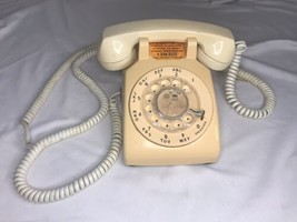 Vintage Beige Western Electric Bell Systems Rotary Telephone Phone  - $29.70