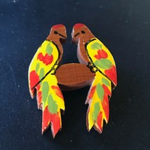 intage Carved Painted Wood Two Tropical Birds Perch on Branch Folk Art Pin Brooc - £10.46 GBP
