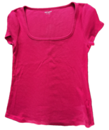 Old Navy Womans Magenta Red Square Neck Ribbed Shirt Size Medium - $3.99