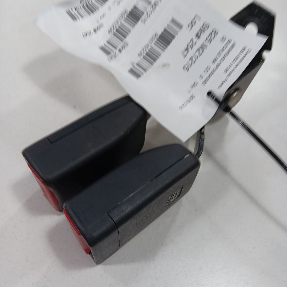 Mazda CX-5 Seat Belt Buckle Latch Right Passenger Rear Back 2016 2015 20... - $54.94