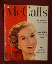 Mccall&#39;s Nov 1952 Washington Debutante Imogene Coca Story Beautiful Ads - £11.20 GBP