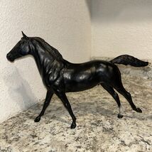 Breyer 20th Century Fox Phar Lap Black Stallion Horse Race Horse Model C4 - $22.12
