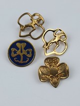 Lot of 4 Vintage Gold Brownie Girl Scout Membership Pins, World Association Pin - £14.86 GBP