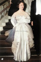 mmc082 - Young Princess Margaret wears gown - print 6x4 - £2.19 GBP