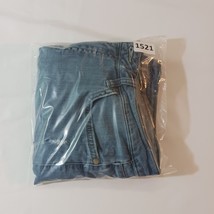 Lee Riders RN#130 Women's Distressed Denim Blue Jeans Size 14M Waist Size 32 image 15