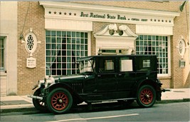 1920 Mercer Limousine Automobile Car Long Island Auto Museum Chrome Postcard - £4.01 GBP