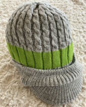 Childrens Place Boys Gray Green Knit Winter Beanie Hat Bill Large 8+ - £7.35 GBP