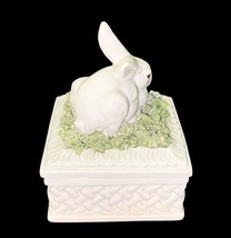 Vintage Carbone Italy Ceramic Bunny Rabbit Lidded Box Basket Weave 5.75" Tall image 3
