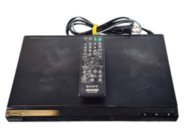 Sony DVP-SR200P Black CD/DVD Player With Remote - Works Great - £8.20 GBP