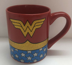 Wonder Woman Gold DC Comics Glitter Stars Coffee Mug Cup - $14.84