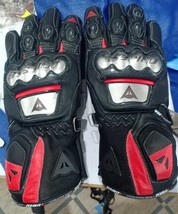 Dainese Leather Motorbike Motorcycle Gloves Men&#39;s Hand Accessory Racing - $109.99