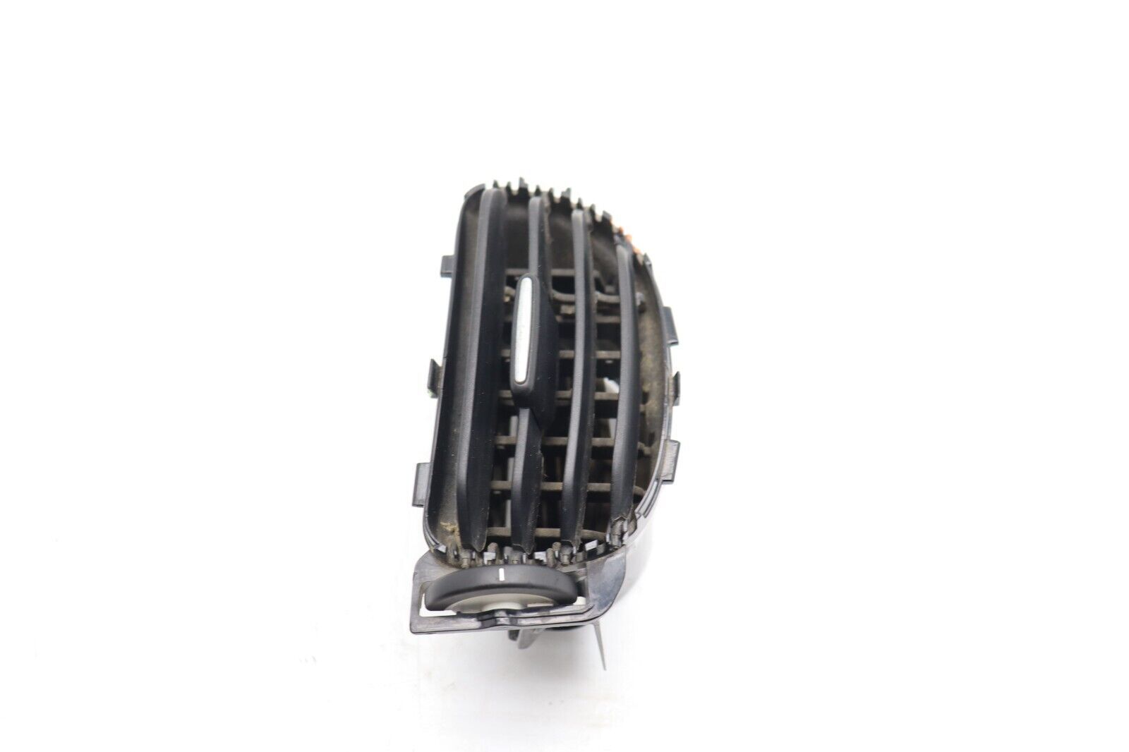14-17 FIAT 500L DASH CENTER RIGHT AIR VENT E3610 - $34.36