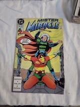 Vintage Mister Miracle DC Comic Book 18 Sealed 1990 - £3.81 GBP