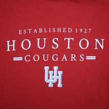 Houston Cougars Shirt Mens XS Red Short Sleeve Crew Neck Pullover Casual Tee - £17.91 GBP