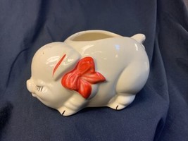 Vintage Shawnee White Sleeping Pig Sugar Bowl/Planter with Red Bowl - £11.49 GBP