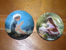 Vintage Lot of 2 Donald Zoland Miniature Boy &amp; Girl Collector Plates 198... - £11.00 GBP