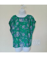 Women&#39;s Loft Floral Short Sleeve Blouse Top XS Cap Sleeves Green Blue White - $17.34 CAD