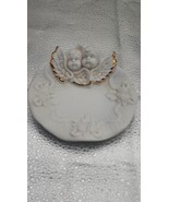 Porcelain Bisque Soap Or Trinket Dish Angels Cherubs White Relief Gold G... - $24.69 CAD