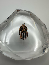 Vintage Sterling Silver Copper Hand Charm Pendant 2.1cm - €9,56 EUR