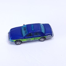 2005 Matchbox 2006 Ford Crown Victoria Taxi Green Blue 1/71 Diecast Loose - £3.15 GBP