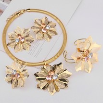Trendy African Jewelry Sets for Women Flower Shape Necklace Dubai Gold Color Wed - £39.35 GBP