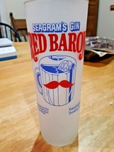 Seagram&#39;s Gin Red Baron Frosted Everybody&#39;s Drinking It cocktail  glass - $14.84