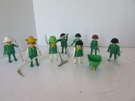 Vtg 1974 Playmobil Geobra 8 Green Toy Figures With Rakes Shovels 3&quot; H23 - £3.57 GBP